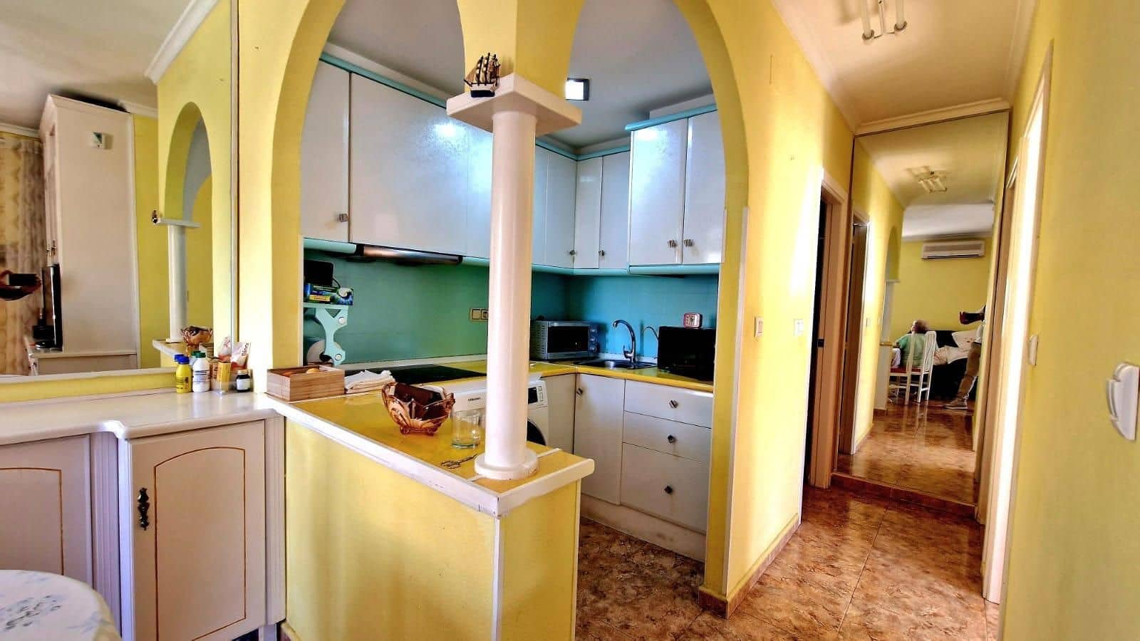 2 soveværelse Villa til salg i Torrevieja med swimmingpool garage - € 153.990 (Ref: 9307219)