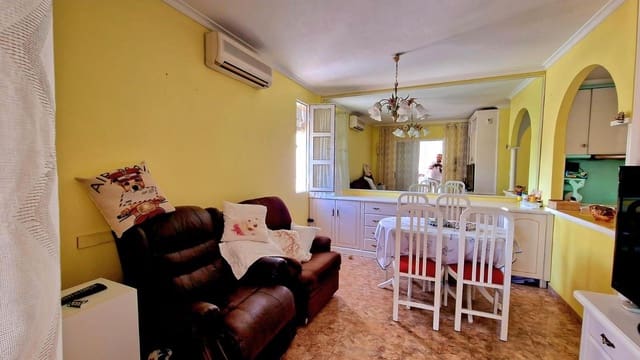 2 bedroom Villa for sale in Torreblanca, Torrevieja with pool garage - € 153,990 (Ref: 9307219)