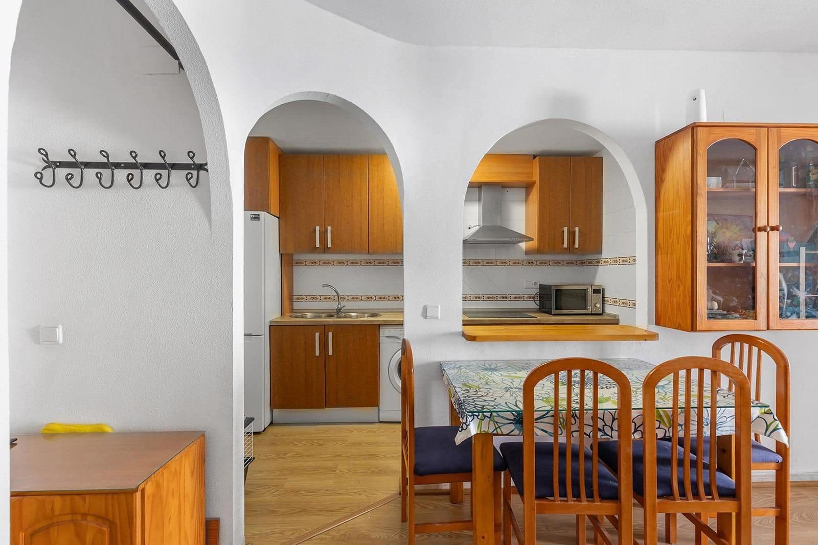 1 bedroom Flat for sale in Torrevieja with pool - € 116,000 (Ref: 9401840)