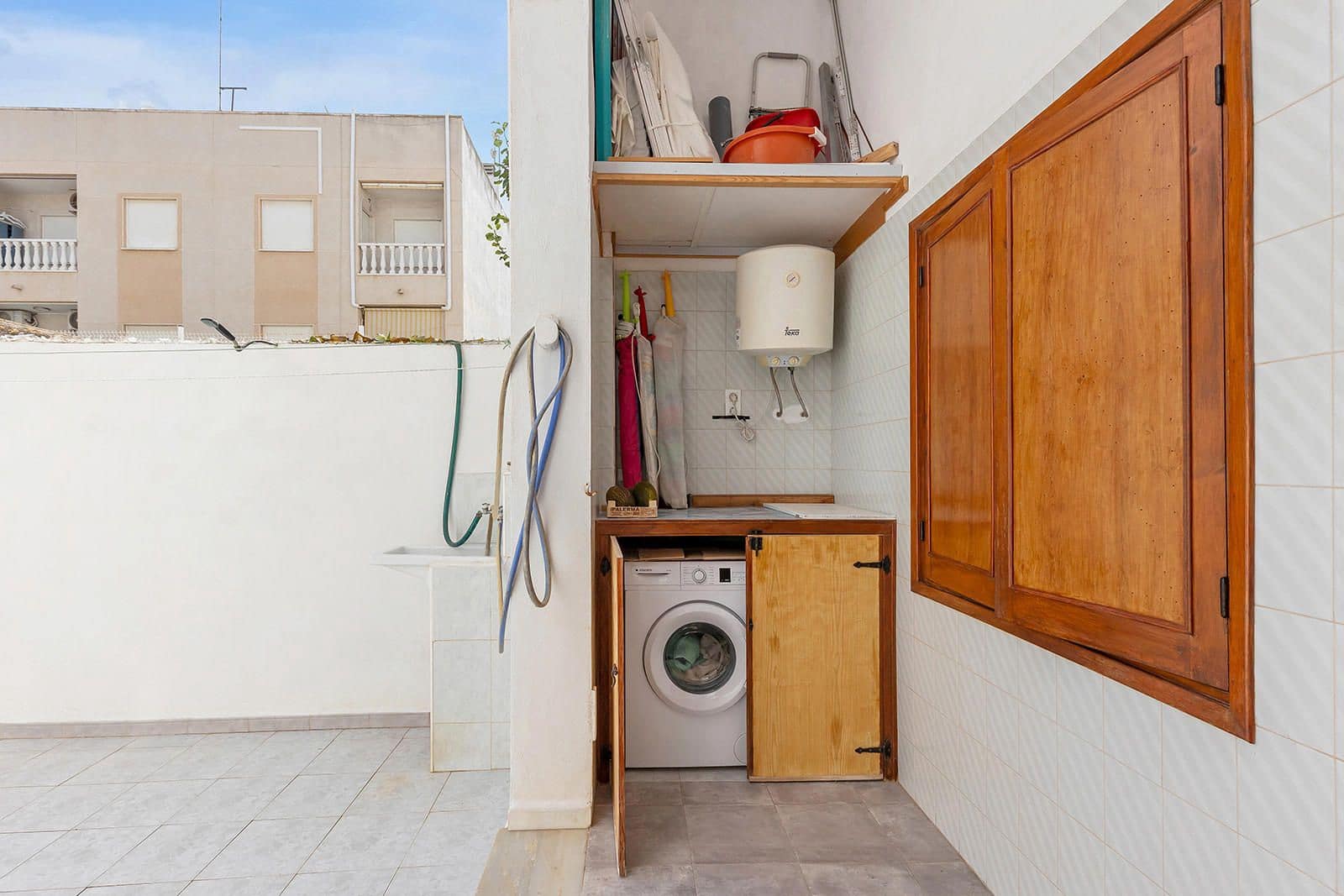 2 chambre Villa/Maison à vendre à Torrevieja - 137 865 € (Ref: 9401845)