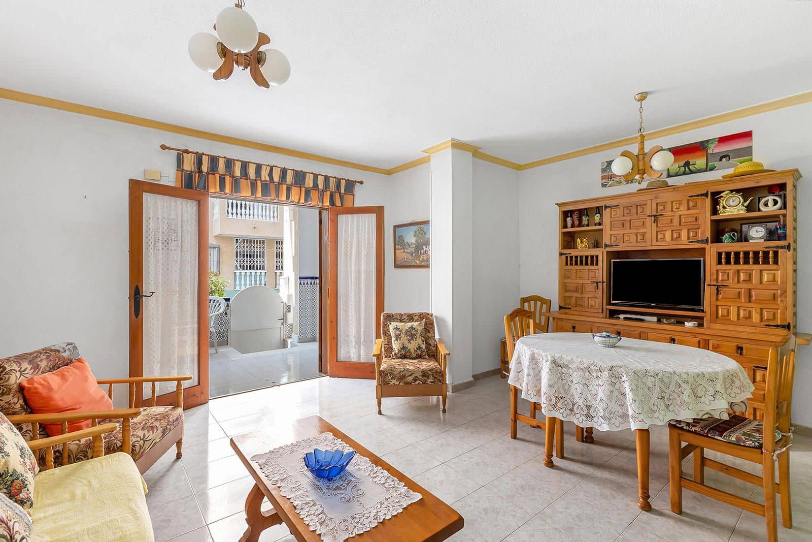 2 chambre Villa/Maison à vendre à Torrevieja - 137 865 € (Ref: 9401845)