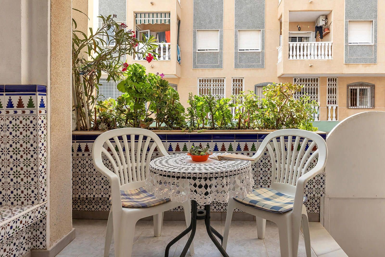 2 chambre Villa/Maison à vendre à Torrevieja - 137 865 € (Ref: 9401845)