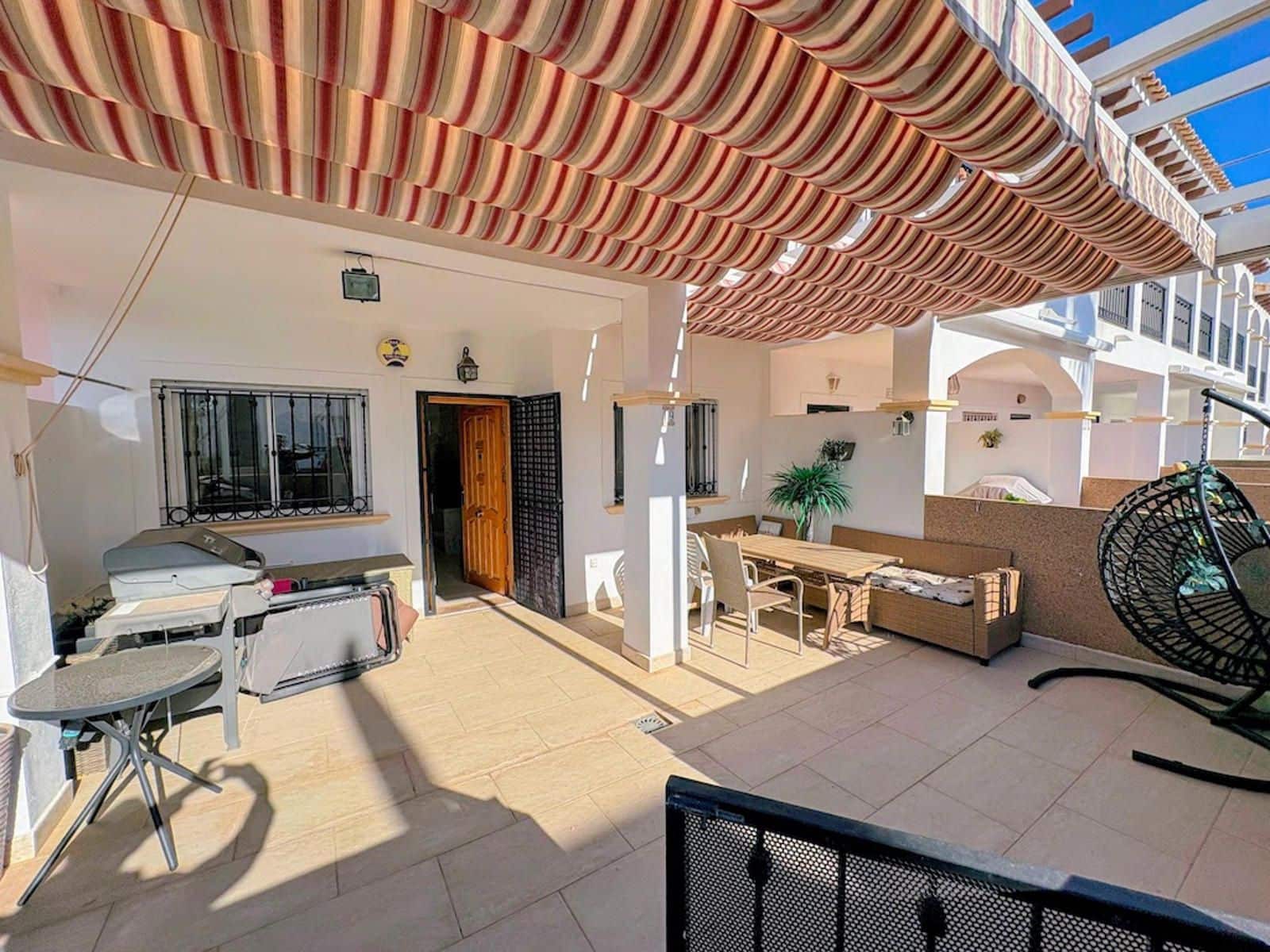 2 sovrum Villa till salu i Orihuela Costa med pool - 169 000 € (Ref: 9401846)