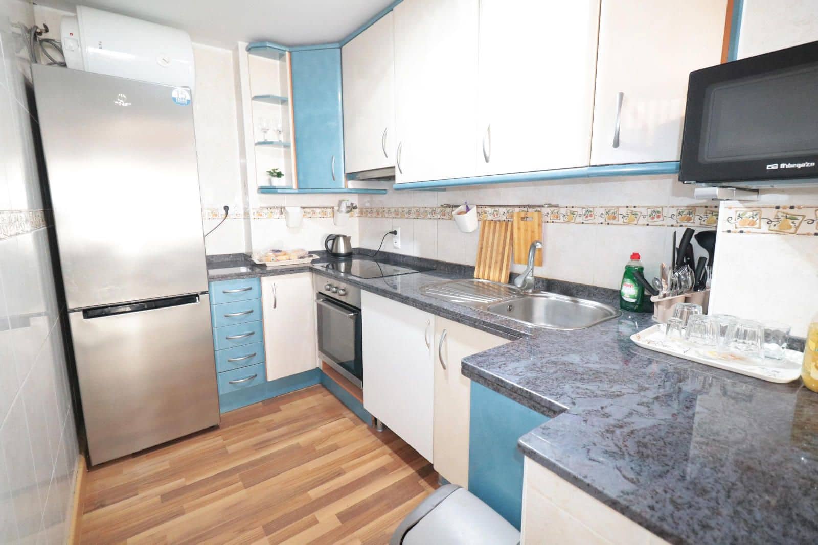 Ático de 3 habitaciones en Torrevieja en venta - 149.000 € (Ref: 9401848)