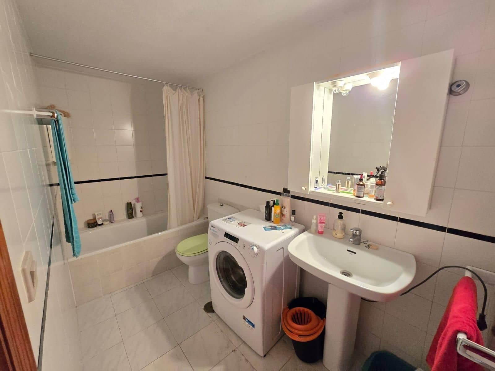 2 soverom Leilighet til salgs i Torrevieja - € 119 000 (Ref: 9401851)