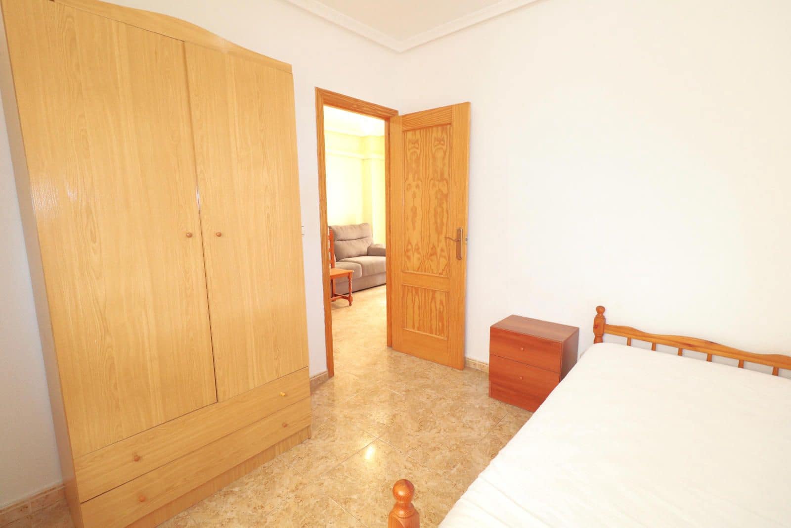 2 makuuhuone Asunto myytävänä paikassa Torrevieja - 124 000 € (Ref: 9401863)