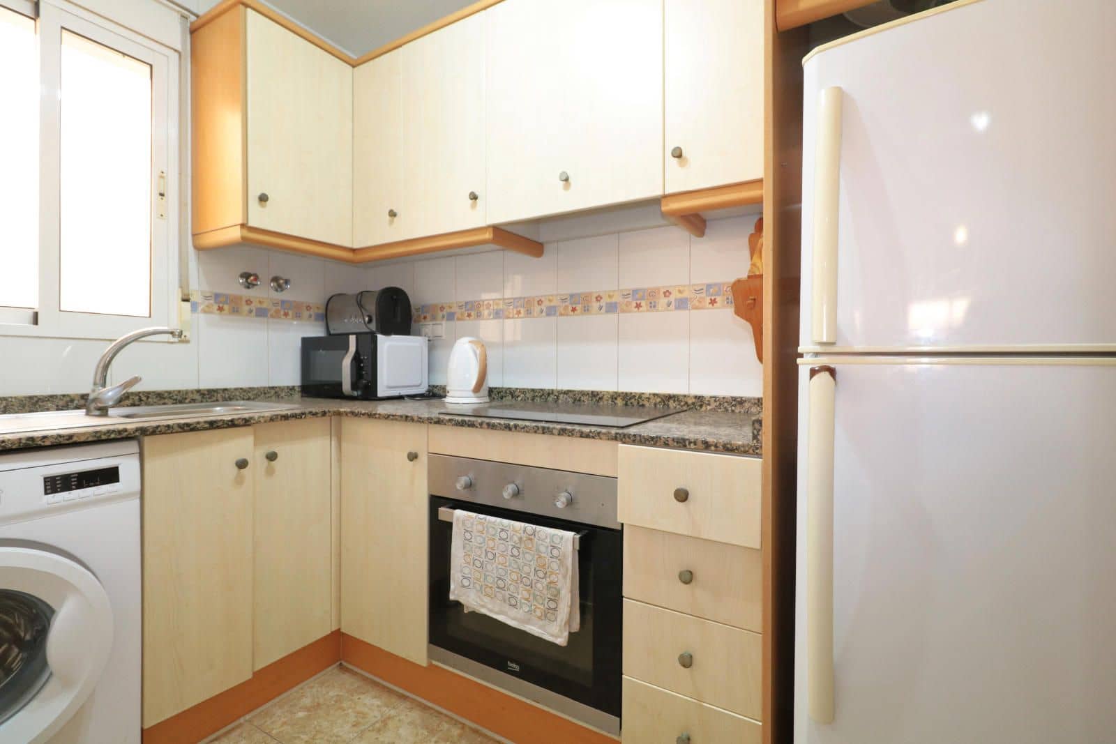 2 makuuhuone Asunto myytävänä paikassa Torrevieja - 124 000 € (Ref: 9401863)