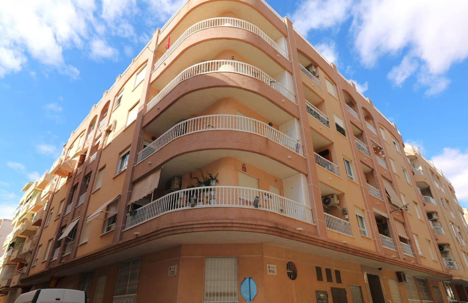 2 makuuhuone Asunto myytävänä paikassa Torrevieja - 124 000 € (Ref: 9401863)