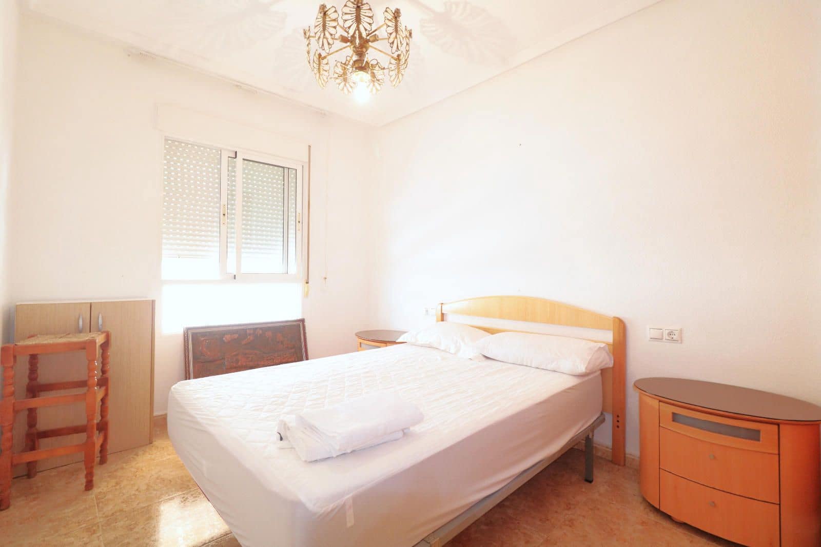 2 makuuhuone Asunto myytävänä paikassa Torrevieja - 124 000 € (Ref: 9401863)