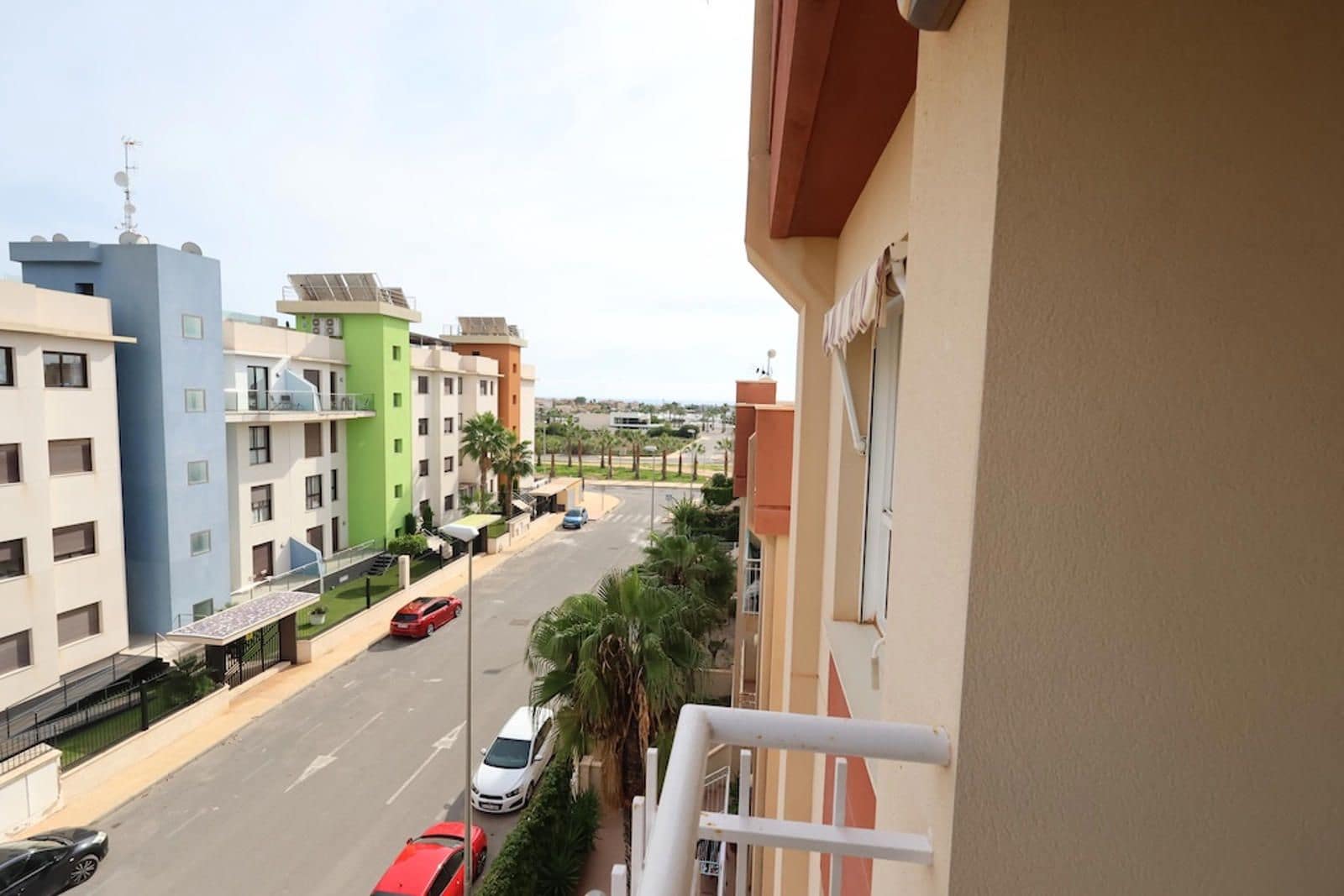 2 sovrum Takvåning till salu i Orihuela Costa med pool garage - 185 000 € (Ref: 9401865)