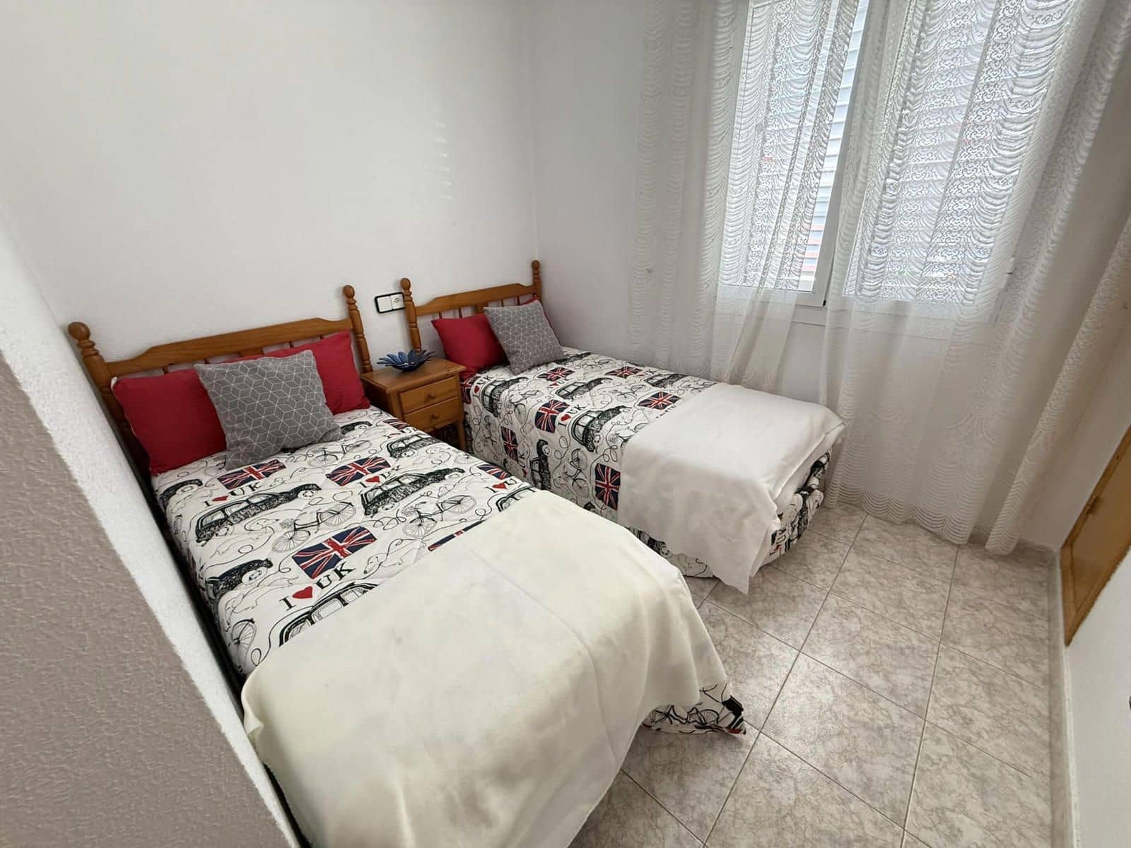 4 chambre Maison de Ville à vendre à Los Altos avec piscine - 199 900 € (Ref: 9401867)