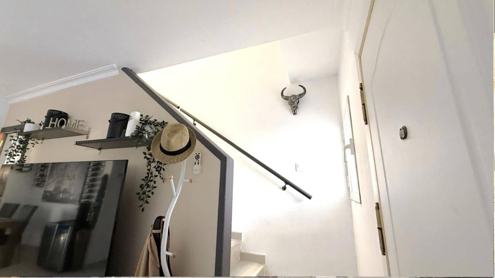 2 sovrum Villa till salu i Torrevieja med garage - 189 000 € (Ref: 9401868)