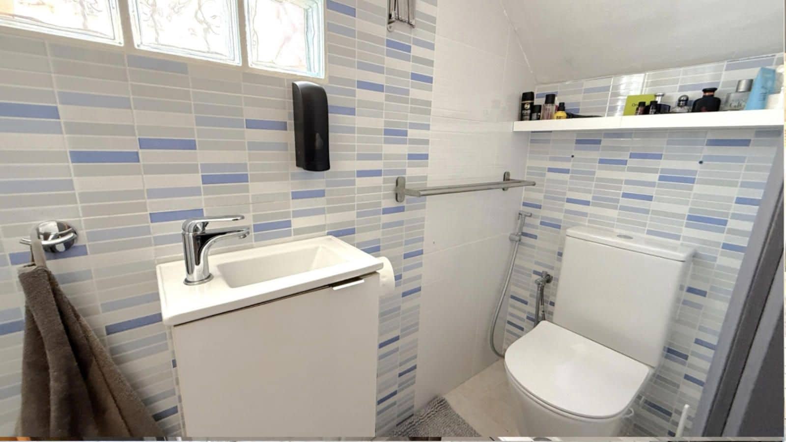 2 sovrum Villa till salu i Torrevieja med garage - 189 000 € (Ref: 9401868)