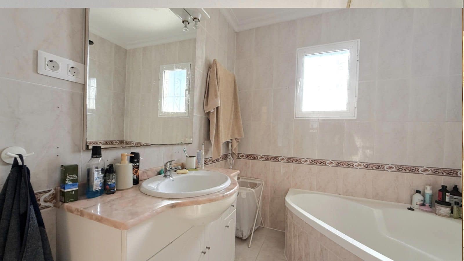 2 sovrum Villa till salu i Torrevieja med garage - 189 000 € (Ref: 9401868)