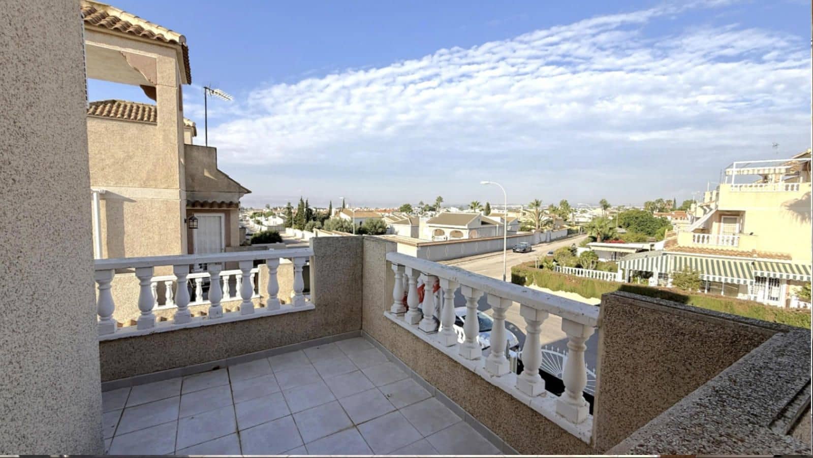 2 sovrum Villa till salu i Torrevieja med garage - 189 000 € (Ref: 9401868)