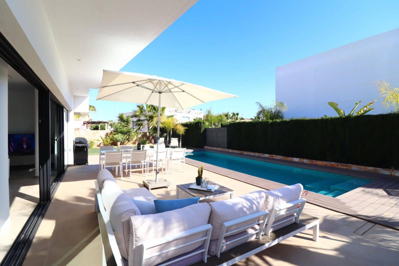 3 Zimmer Villa zu verkaufen in Ciudad Quesada mit Pool Garage - 740.000 € (Ref: 9401870)