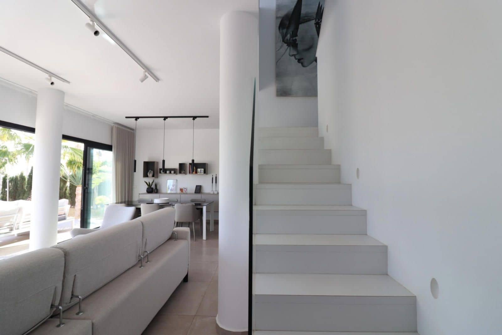 3 Zimmer Villa zu verkaufen in Ciudad Quesada mit Pool Garage - 740.000 € (Ref: 9401870)