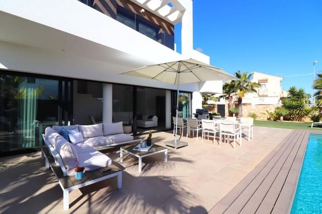 3 sovrum Villa till salu i Ciudad Quesada, Rojales med pool garage - 740 000 € (Ref: 9401870)