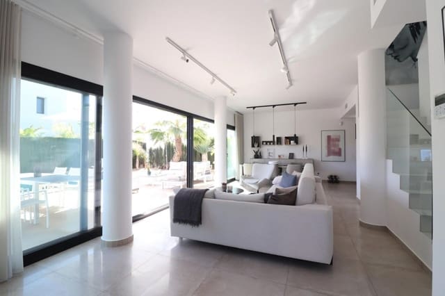 3 sovrum Villa till salu i Ciudad Quesada, Rojales med pool garage - 740 000 € (Ref: 9401870)