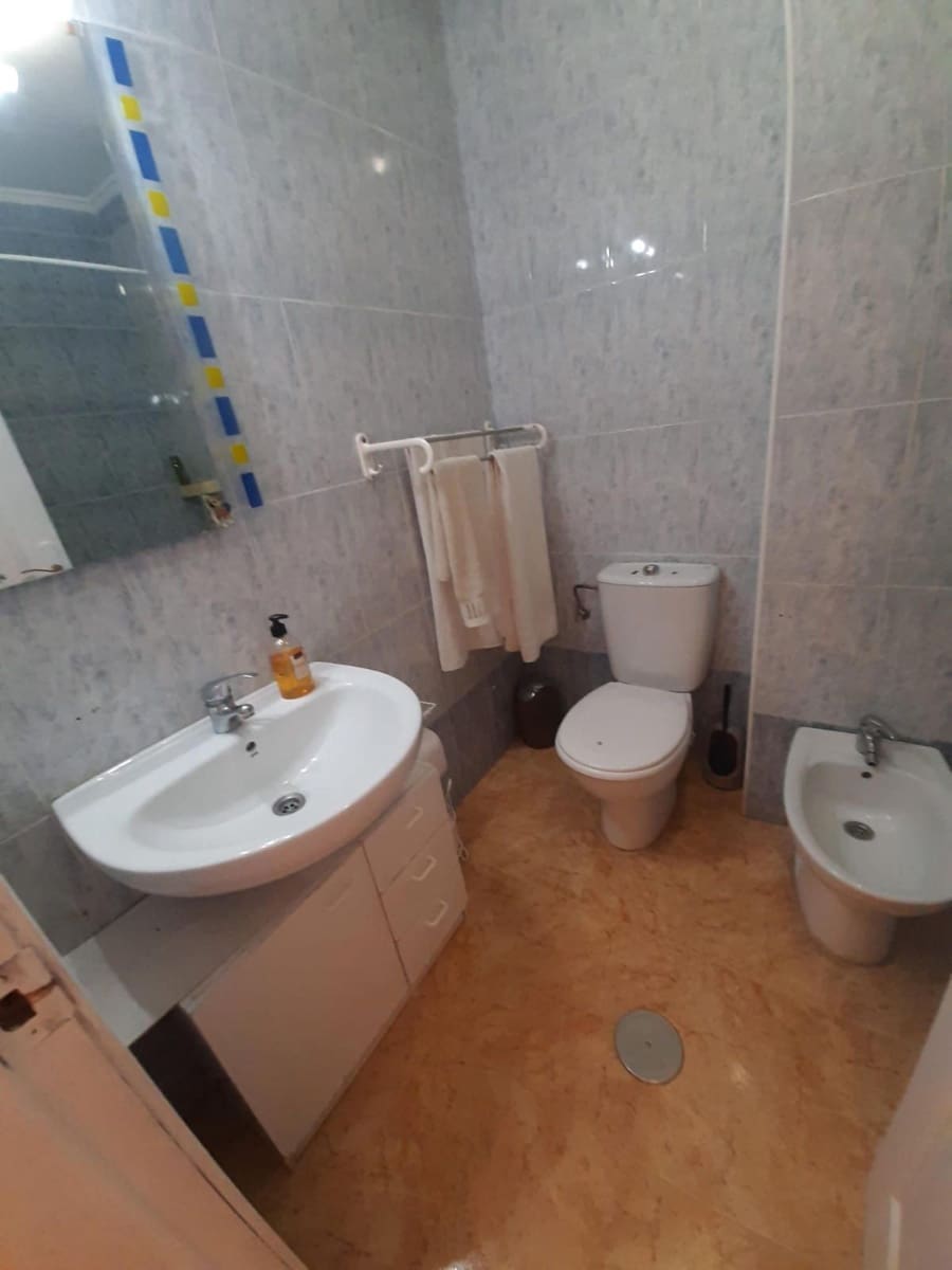 2 makuuhuone Asunto myytävänä paikassa Torrevieja mukana uima-altaan - 119 000 € (Ref: 9401872)