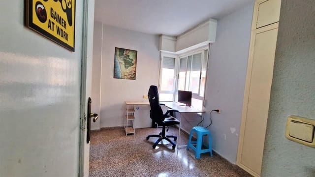 2 sovrum Lägenhet till salu i Playa de los Locos, Torrevieja - 134 990 € (Ref: 9401874)