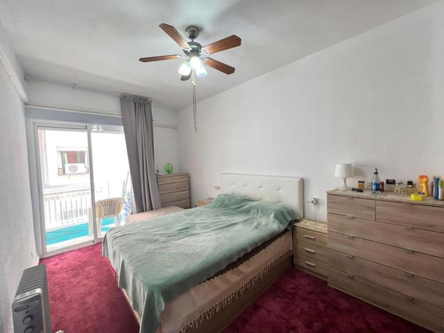 4 soveværelse Lejlighed til salg i Las Piscinas Naturales, Torrevieja - € 239.900 (Ref: 9401879)