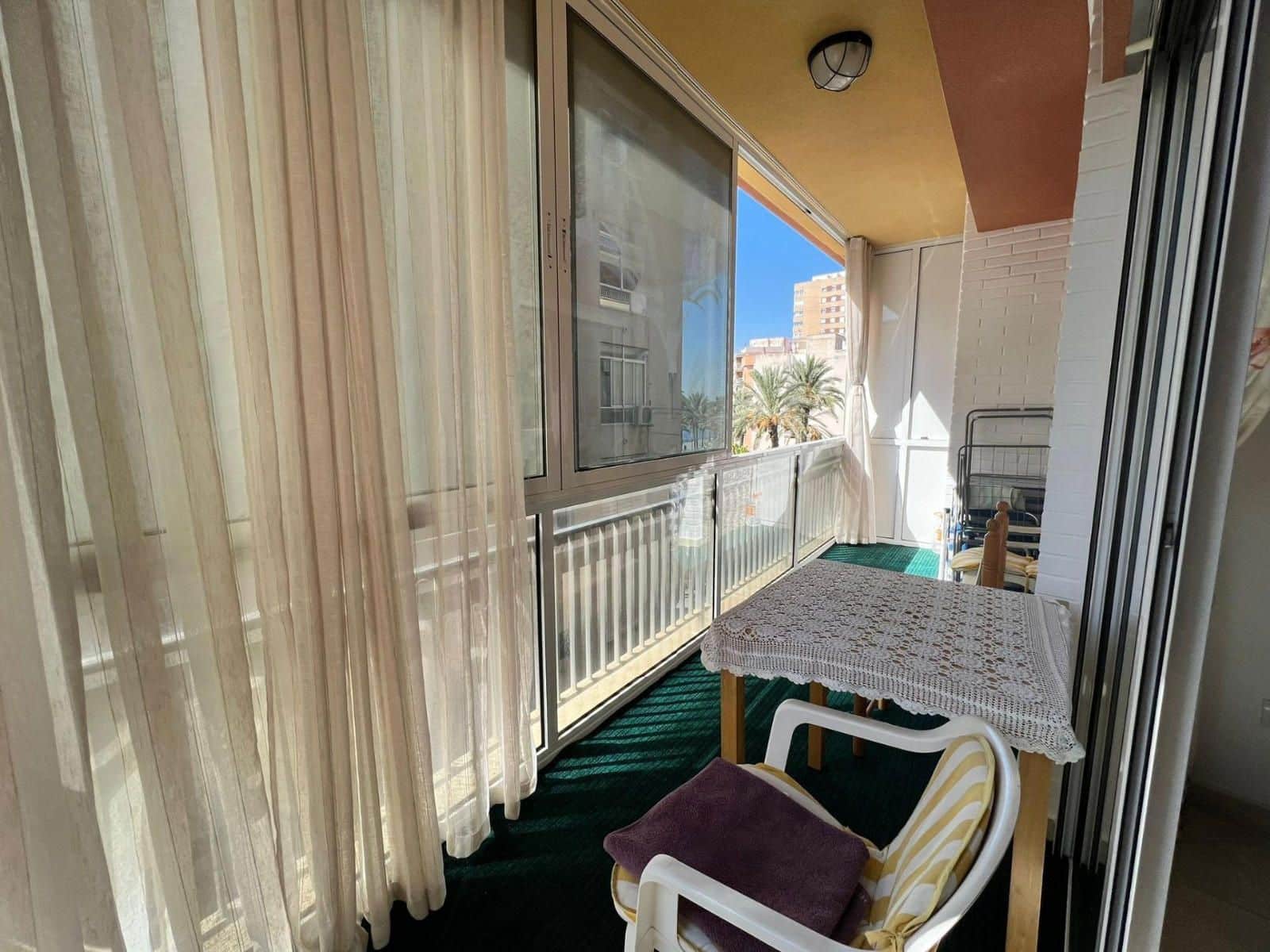 4 soveværelse Lejlighed til salg i Torrevieja - € 239.900 (Ref: 9401879)