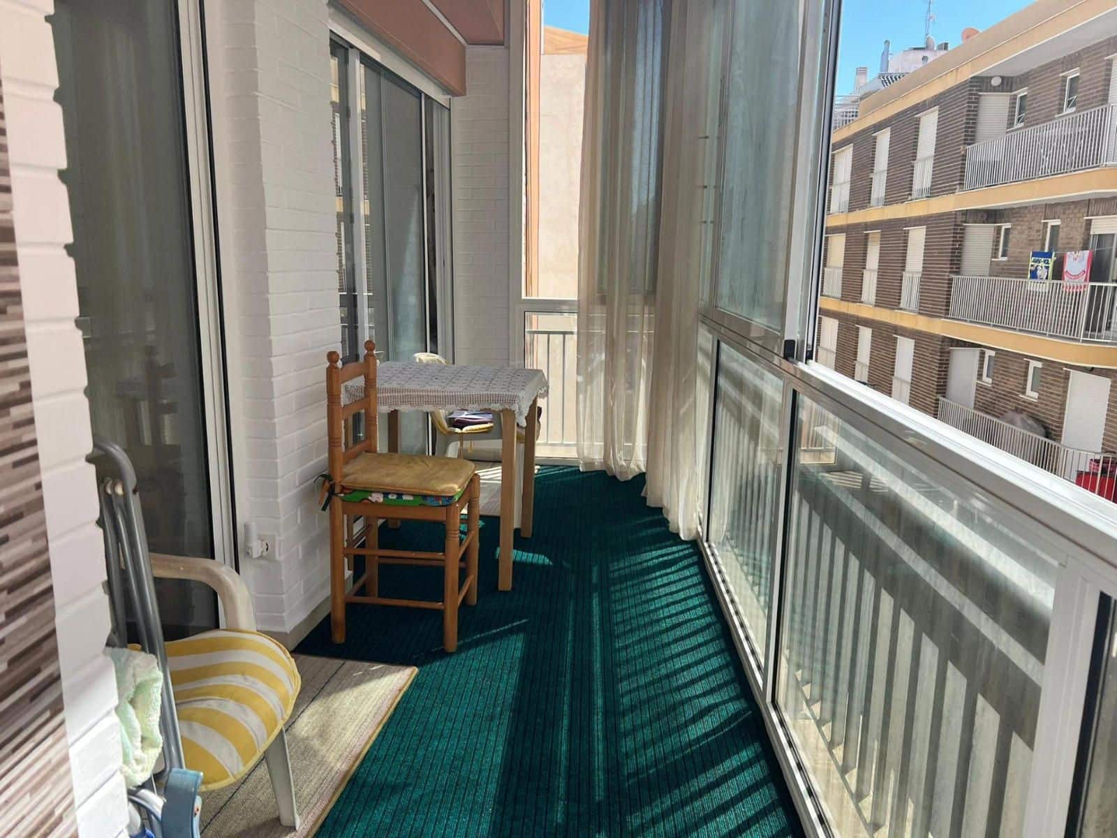 4 soveværelse Lejlighed til salg i Torrevieja - € 239.900 (Ref: 9401879)