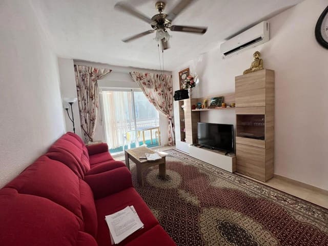 4 soveværelse Lejlighed til salg i Las Piscinas Naturales, Torrevieja - € 239.900 (Ref: 9401879)