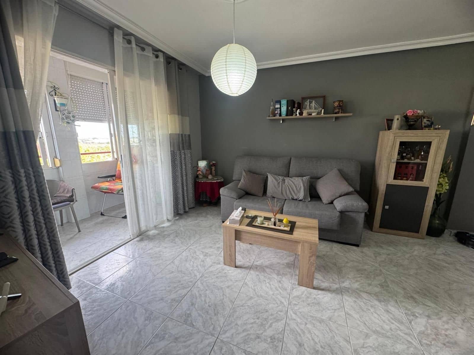 3 chambre Appartement à vendre à Torrevieja - 129 000 € (Ref: 9401883)