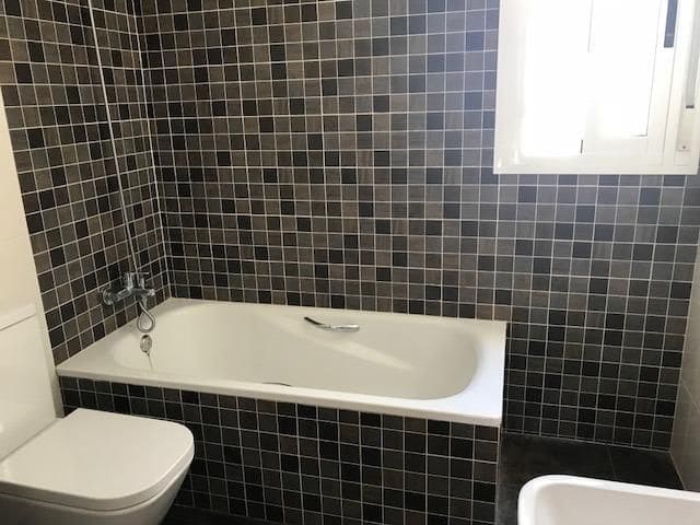 3 makuuhuone Asunto myytävänä paikassa Almoradi mukana 
autotalli - 160 000 € (Ref: 9401885)