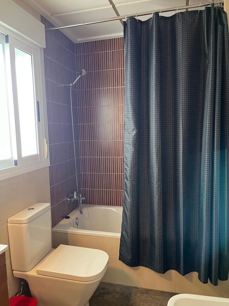 3 makuuhuone Asunto myytävänä paikassa Almoradi mukana 
autotalli - 160 000 € (Ref: 9401885)