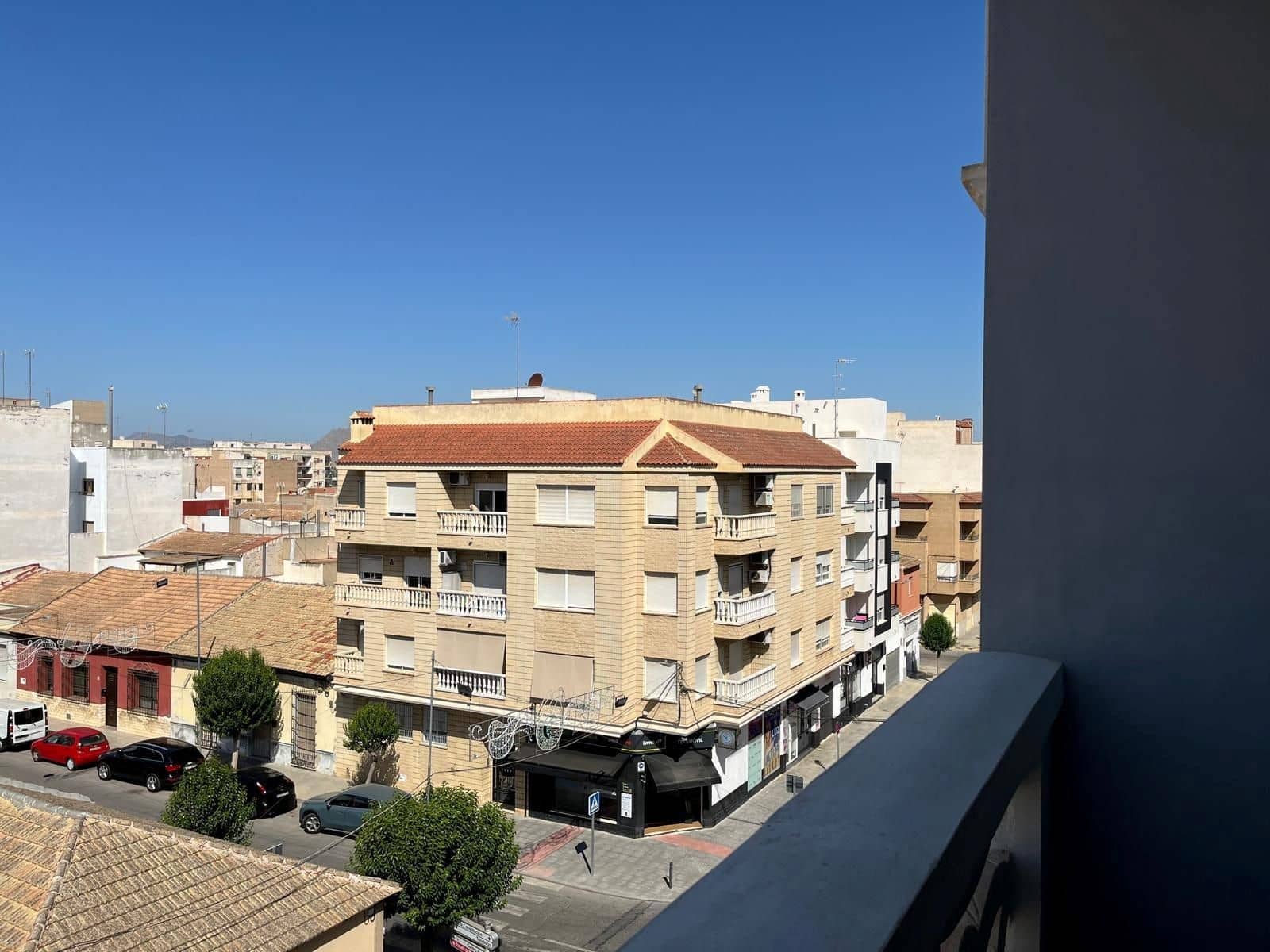 3 makuuhuone Asunto myytävänä paikassa Almoradi mukana 
autotalli - 160 000 € (Ref: 9401885)