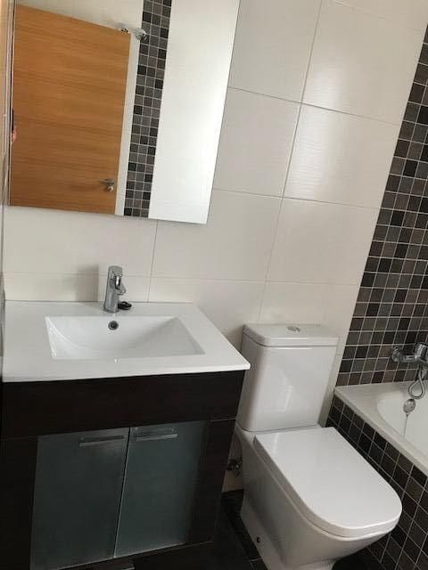 3 makuuhuone Asunto myytävänä paikassa Almoradi mukana 
autotalli - 160 000 € (Ref: 9401885)