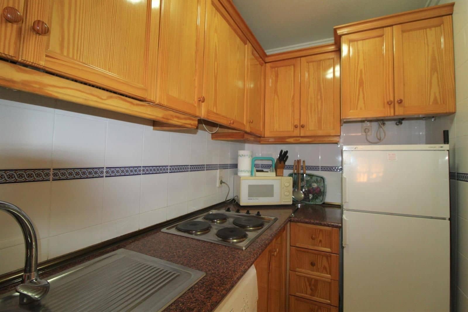 1 makuuhuone Asunto myytävänä paikassa Torrevieja mukana uima-altaan - 110 000 € (Ref: 9401888)