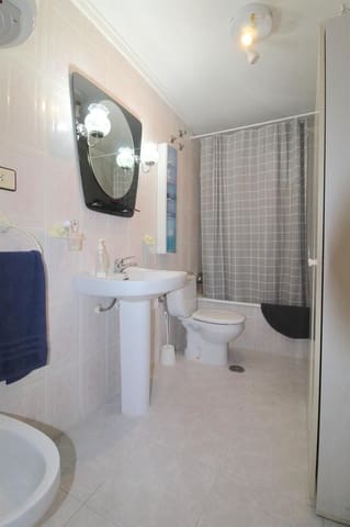 2 makuuhuone Asunto myytävänä paikassa Avenida Habaneras - Curva de Palangre, Torrevieja - 126 000 € (Ref: 9401889)