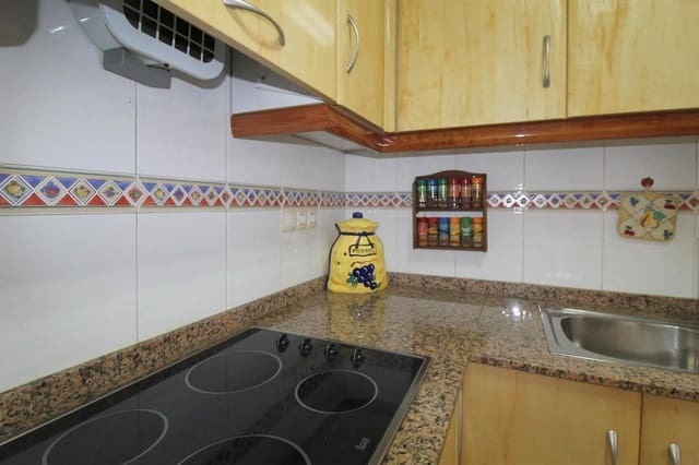 1 quarto Apartamento para venda em Centro, Torrevieja - 115 000 € (Ref: 9401890)