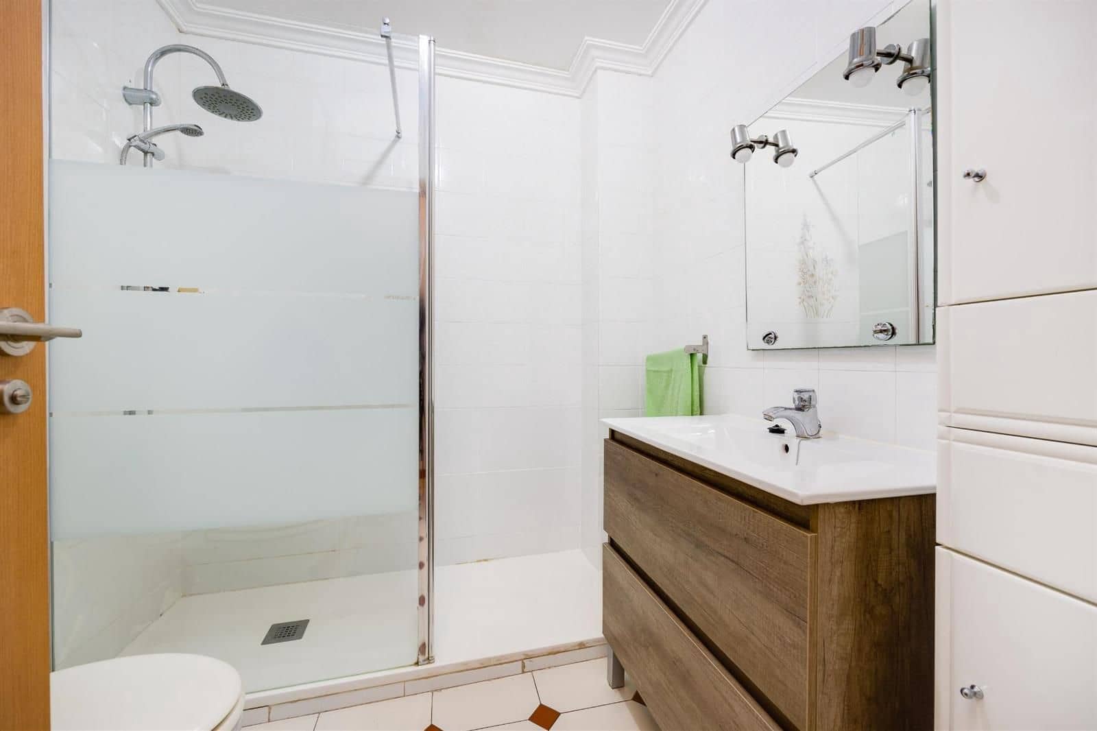 4 chambre Appartement à vendre à Torrevieja - 166 500 € (Ref: 9401891)