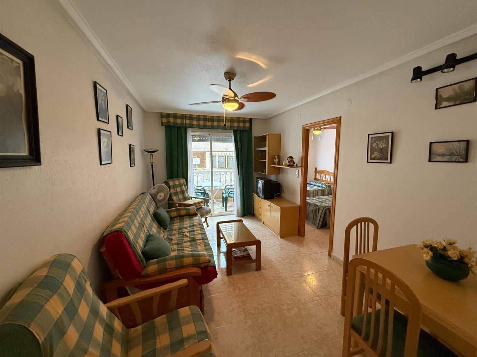 2 quarto Apartamento para venda em Torrevieja com piscina - 149 000 € (Ref: 9401892)
