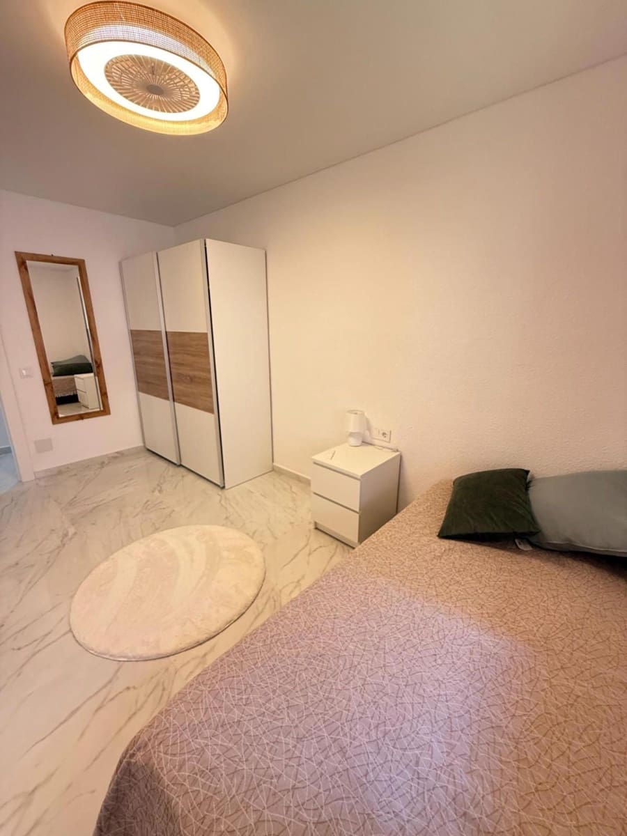 3 sypialnia Mieszkanie na sprzedaż w Torrevieja - 220 000 € (Ref: 9401897)