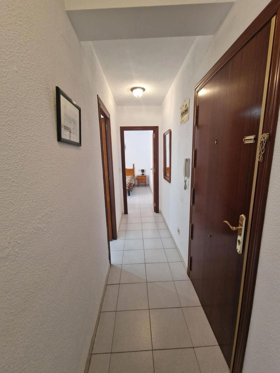 1 quarto Penthouse para venda em Torrevieja - 123 000 € (Ref: 9401898)
