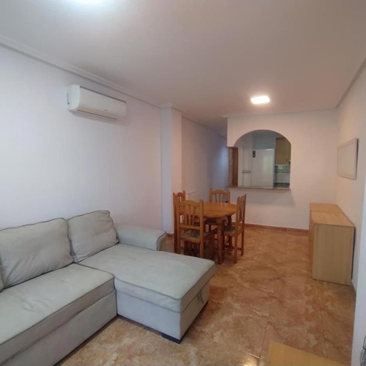 2 chambre Appartement à vendre à Torrevieja avec piscine garage - 139 000 € (Ref: 9401900)