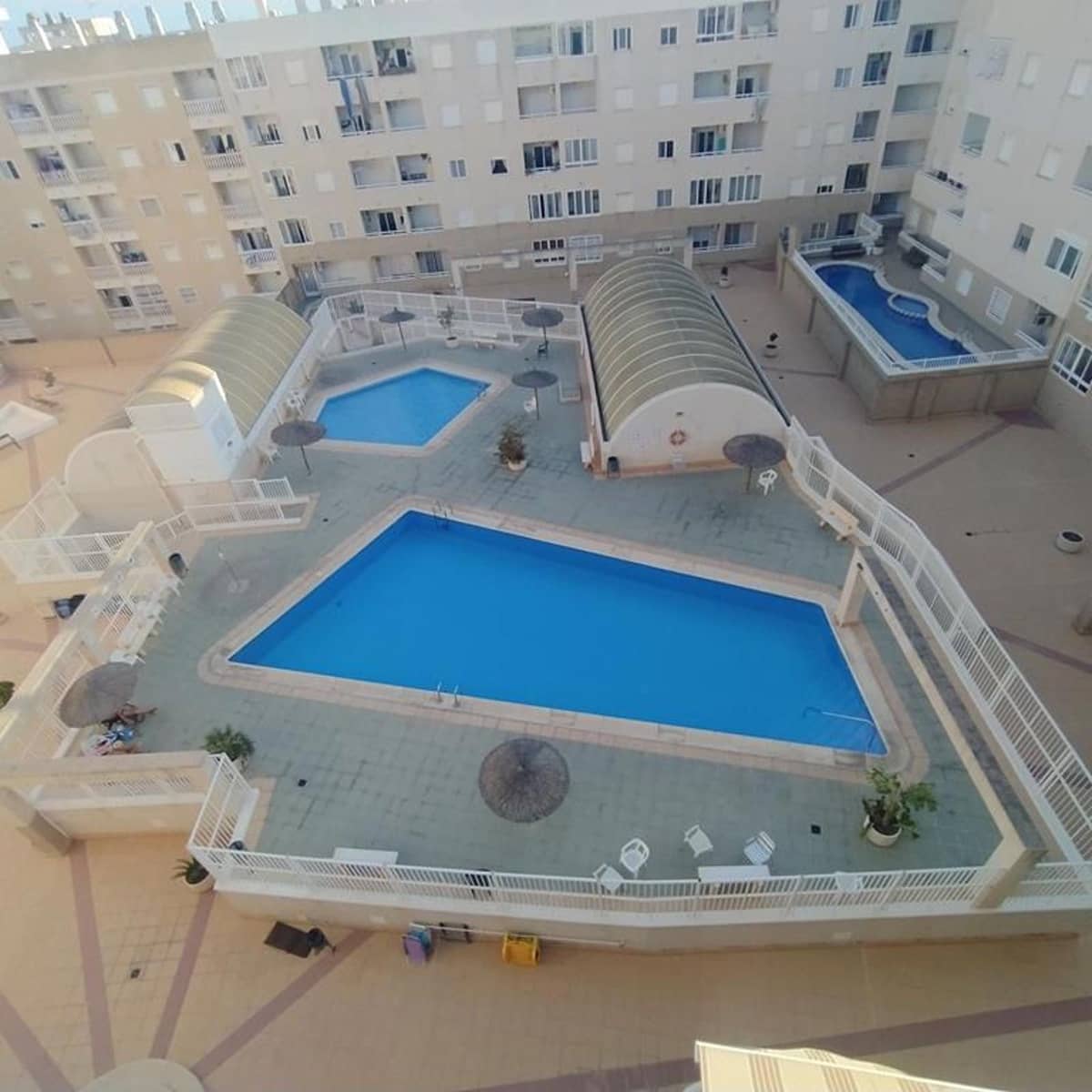 2 chambre Appartement à vendre à Torrevieja avec piscine garage - 139 000 € (Ref: 9401900)