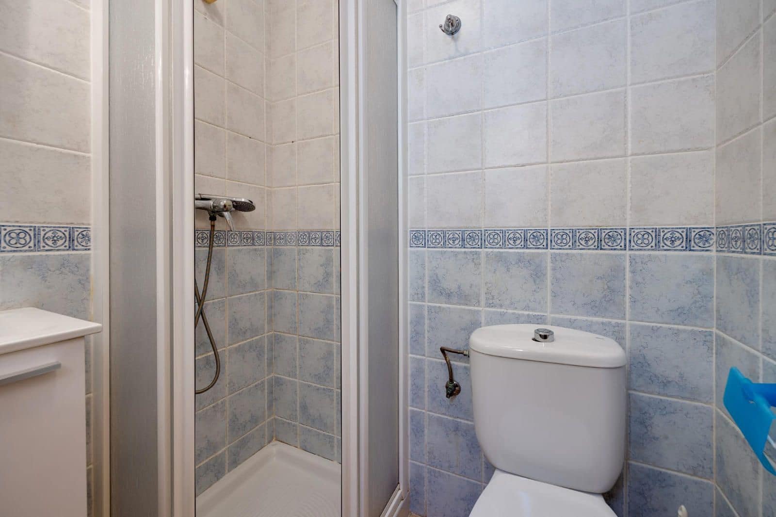 3 bedroom Flat for sale in Jacarilla with pool - € 129,000 (Ref: 9401901)