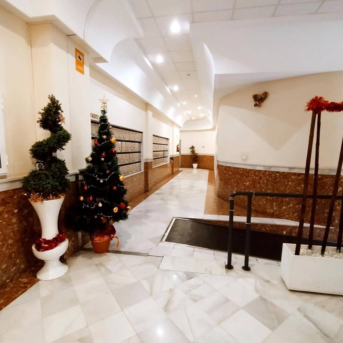 2 chambre Appartement à vendre à Torrevieja avec piscine garage - 159 000 € (Ref: 9401902)