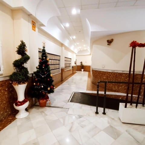 2 chambre Appartement à vendre à Parque Acuático - Sector 25, Torrevieja avec piscine garage - 159 000 € (Ref: 9401902)