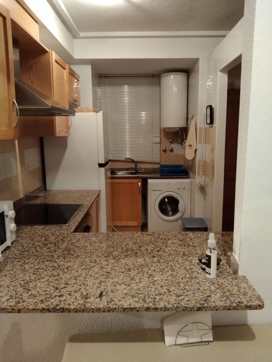 2 chambre Appartement à vendre à Torrevieja avec piscine garage - 159 000 € (Ref: 9401902)
