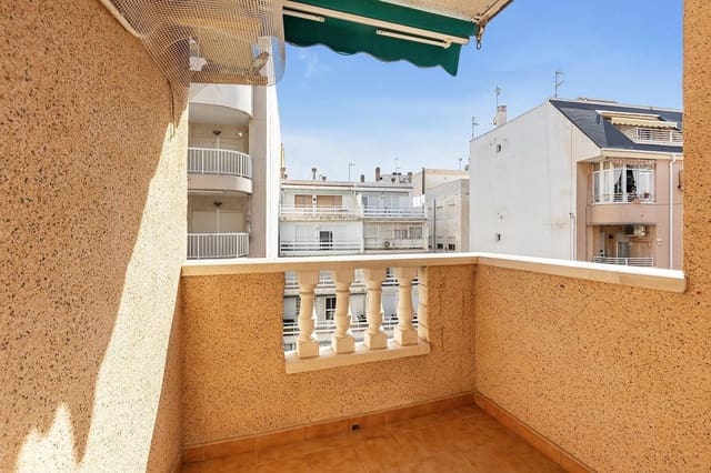 2 Zimmer Wohnung zu verkaufen in Centro, Torrevieja mit Pool Garage - 170.000 € (Ref: 9401907)