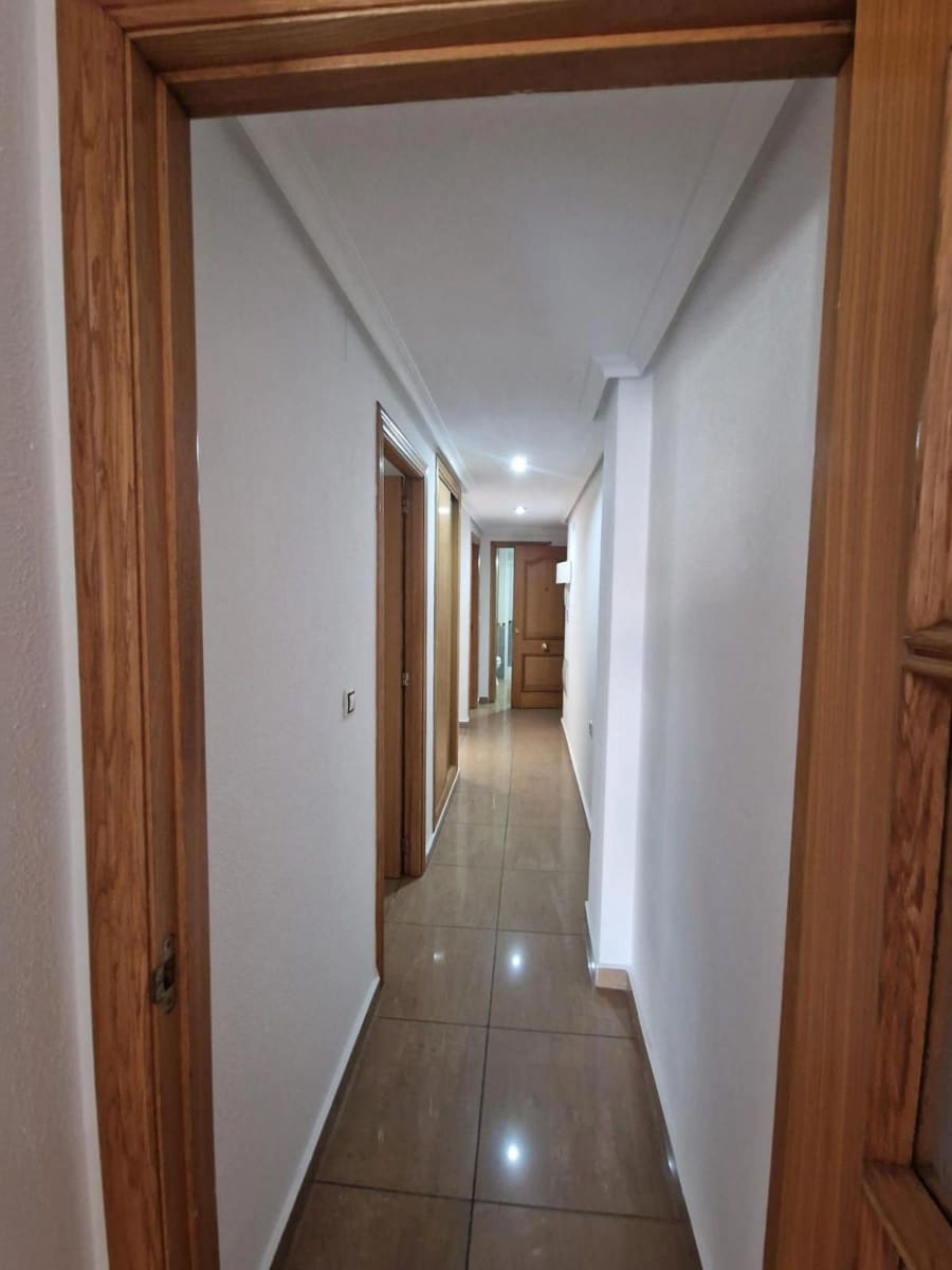 2 Zimmer Wohnung zu verkaufen in Torrevieja mit Pool - 159.900 € (Ref: 9401908)