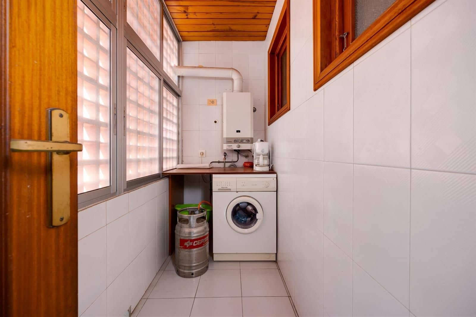 3 makuuhuone Asunto myytävänä paikassa Torrevieja - 161 900 € (Ref: 9401911)